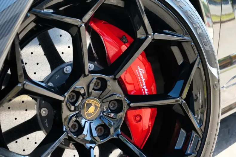 Lamborghini Urus din 2023 cu 22.500 km - oferta LAM116775 - foto 14