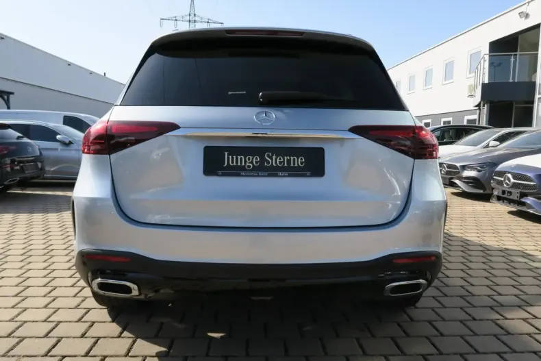 Mercedes-Benz GLE 300 din 2024 cu 8.404 km - oferta MER116778 - foto 5