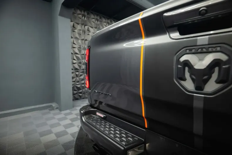 Dodge RAM din 2023 cu 20.205 km - oferta DOD116786 - foto 17