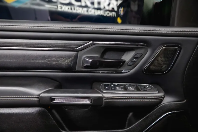 Dodge RAM din 2023 cu 20.205 km - oferta DOD116786 - foto 27