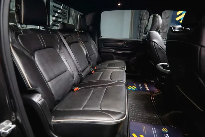 Dodge RAM din 2023 cu 20.205 km - oferta DOD116786 - foto 38