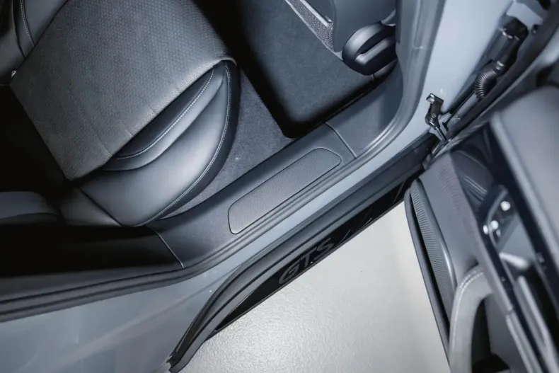 Porsche Panamera din 2024 cu 19.999 km - oferta POR116789 - foto 31