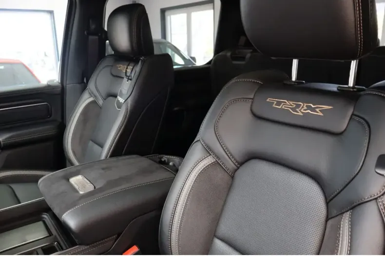 Dodge RAM din 2024 cu 22.000 km - oferta DOD116791 - foto 17