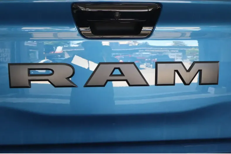 Dodge RAM din 2024 cu 22.000 km - oferta DOD116791 - foto 35