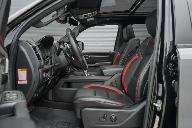 Dodge RAM din 2024 cu 54.416 km - oferta DOD116792 - foto 12