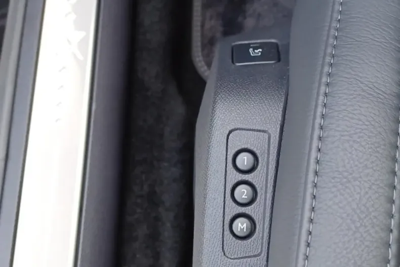 DS Automobiles DS 9 din 2023 cu 14.892 km - oferta DSA116795 - foto 13