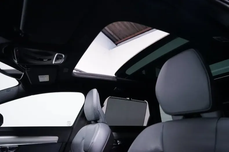 Volvo V90 din 2021 cu 64.706 km - oferta VOL116803 - foto 13