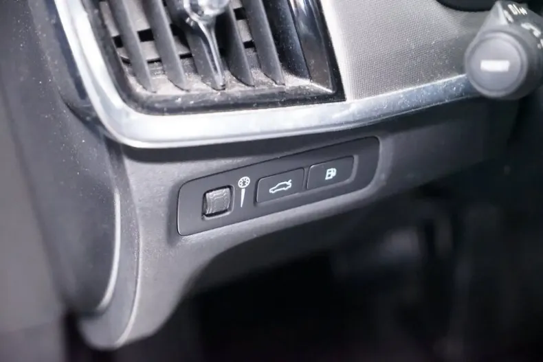 Volvo V90 din 2021 cu 64.706 km - oferta VOL116803 - foto 18