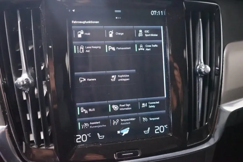 Volvo V90 din 2021 cu 64.706 km - oferta VOL116803 - foto 27