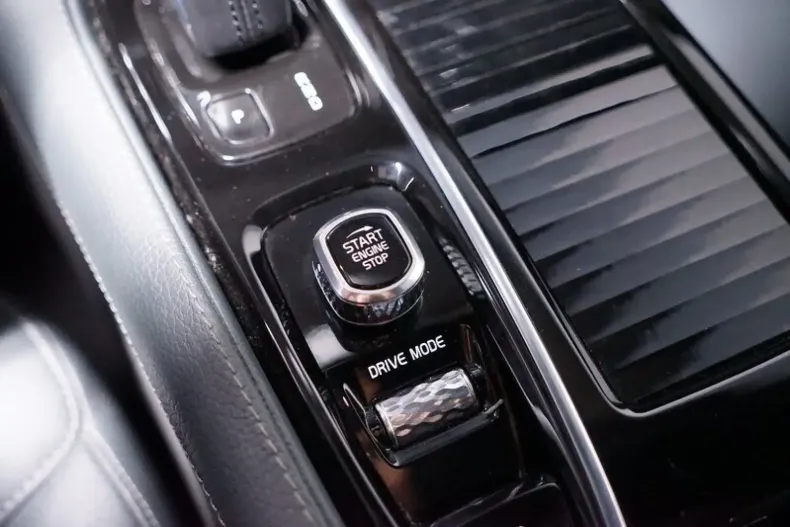 Volvo V90 din 2021 cu 64.706 km - oferta VOL116803 - foto 35