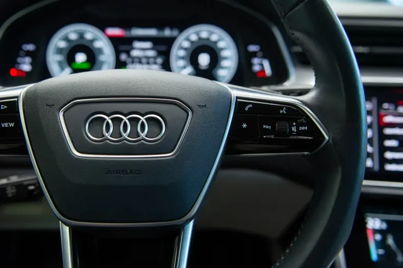 Audi A7 din 2021 cu 72.682 km - oferta AUD116805 - foto 22