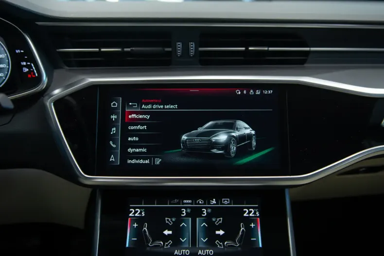 Audi A7 din 2021 cu 72.682 km - oferta AUD116805 - foto 24