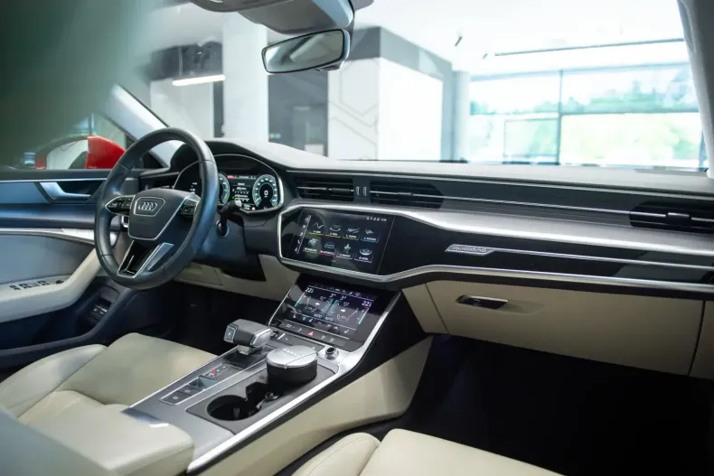 Audi A7 din 2021 cu 72.682 km - oferta AUD116805 - foto 30