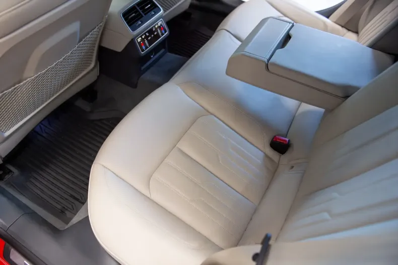 Audi A7 din 2021 cu 72.682 km - oferta AUD116805 - foto 35