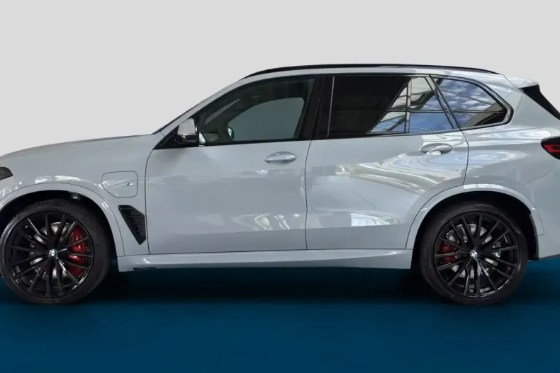 BMW X5 din 2025 cu 5 km - oferta BMW116809 - foto 2