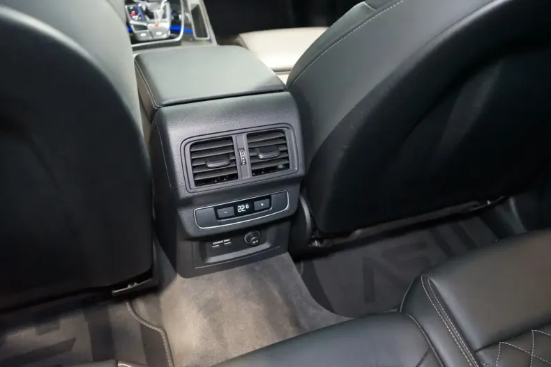 Audi SQ5 din 2022 cu 42.536 km - oferta AUD116817 - foto 17