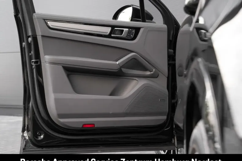 Porsche Cayenne din 2023 cu 34.521 km - oferta POR116822 - foto 24