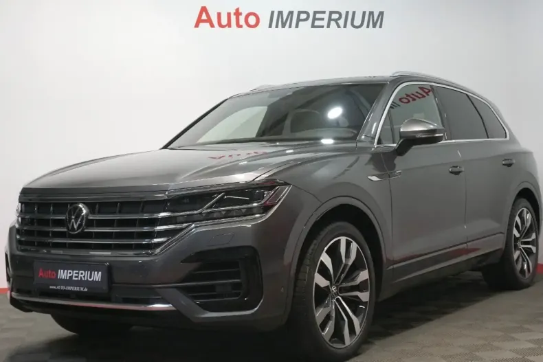 Volkswagen Touareg din 2022 cu 75.751 km - oferta VOL116824 - foto 1