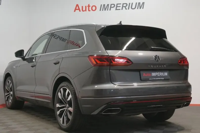 Volkswagen Touareg din 2022 cu 75.751 km - oferta VOL116824 - foto 6