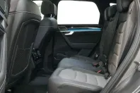 Volkswagen Touareg din 2022 cu 75.751 km - oferta VOL116824 - foto 19