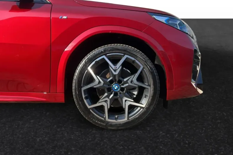 BMW iX2 din 2023 cu 6.100 km - oferta BMW116827 - foto 4