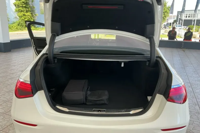 Mercedes-Benz S 450 din 2022 cu 7.571 km - oferta MER116830 - foto 10