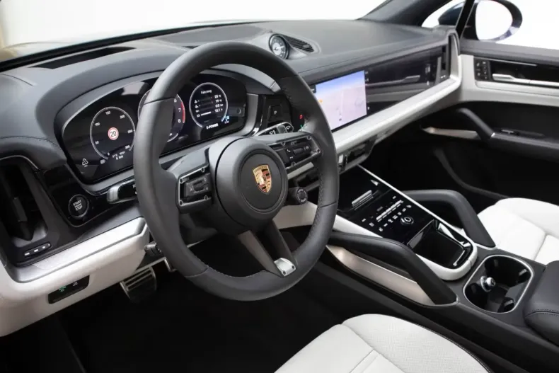 Porsche Cayenne din 2025 cu 14.500 km - oferta POR116833 - foto 7