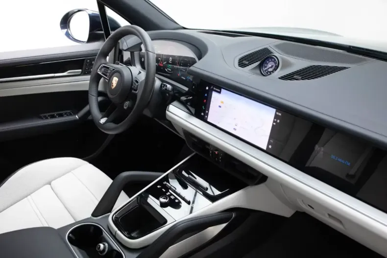 Porsche Cayenne din 2025 cu 14.500 km - oferta POR116833 - foto 14