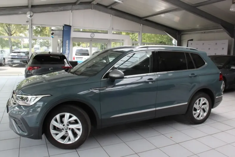 Volkswagen Tiguan Allspace din 2022 cu 53.000 km - oferta VOL116834 - foto 3