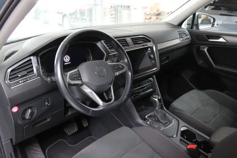 Volkswagen Tiguan Allspace din 2022 cu 53.000 km - oferta VOL116834 - foto 9