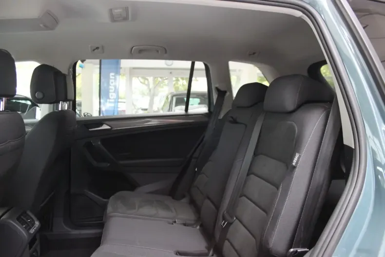 Volkswagen Tiguan Allspace din 2022 cu 53.000 km - oferta VOL116834 - foto 10