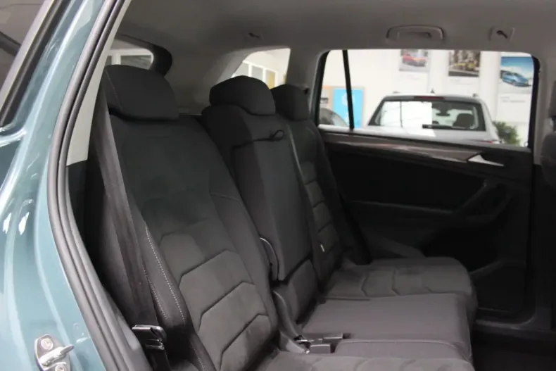 Volkswagen Tiguan Allspace din 2022 cu 53.000 km - oferta VOL116834 - foto 12