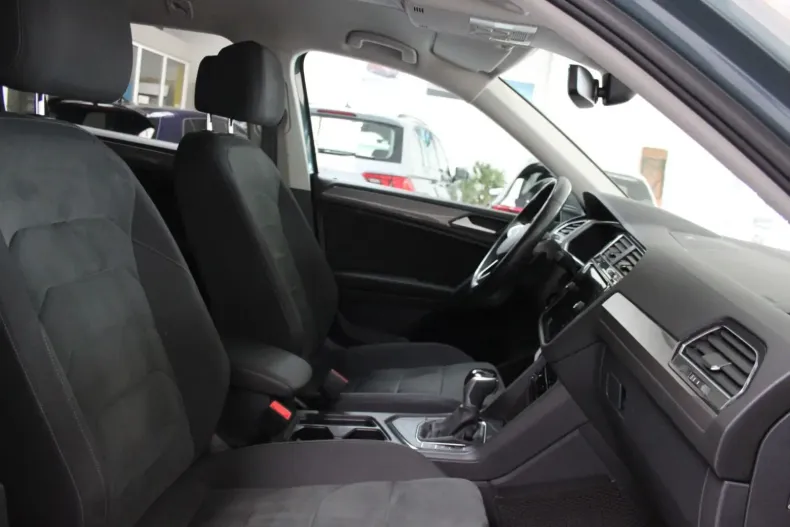 Volkswagen Tiguan Allspace din 2022 cu 53.000 km - oferta VOL116834 - foto 13