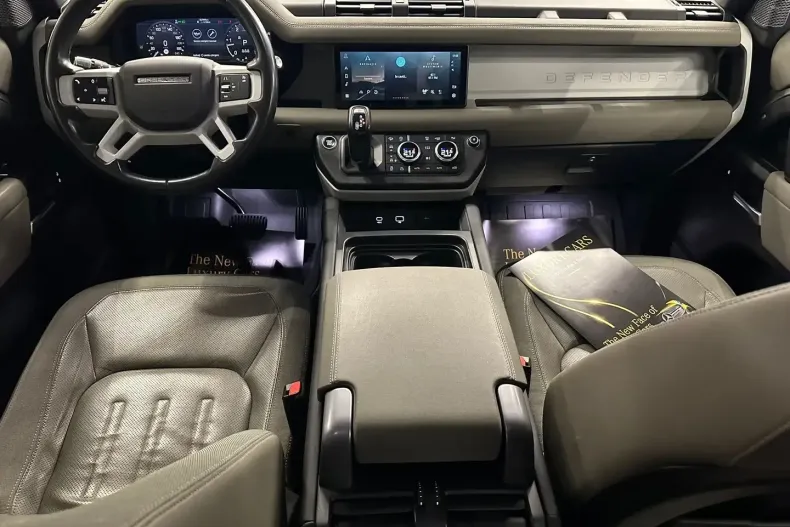 Land Rover Defender din 2020 cu 92.981 km - oferta LAN116835 - foto 9