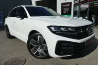 Volkswagen Touareg din 2024 cu 33.721 km - oferta VOL116842 - foto 1