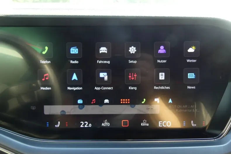 Volkswagen Touareg din 2024 cu 33.721 km - oferta VOL116842 - foto 6