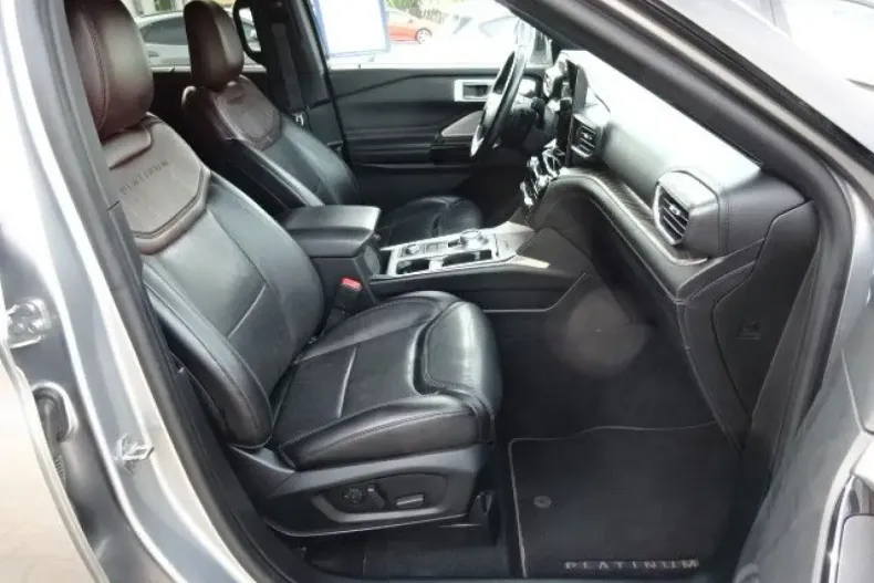 Ford Explorer din 2021 cu 73.448 km - oferta FOR116850 - foto 7