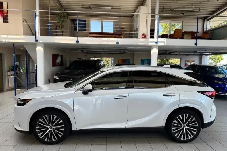 Lexus RX 350 din 2023 cu 34.586 km - oferta LEX116862 - foto 3