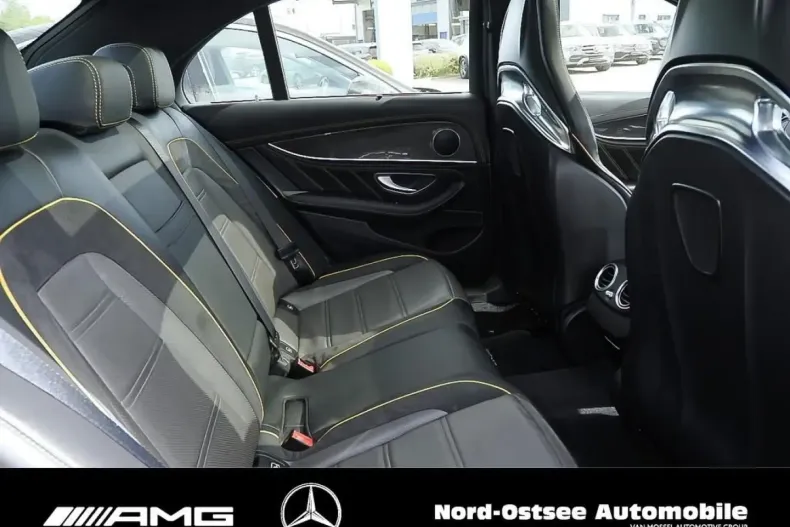 Mercedes-Benz E 63 AMG din 2023 cu 71.115 km - oferta MER116865 - foto 12