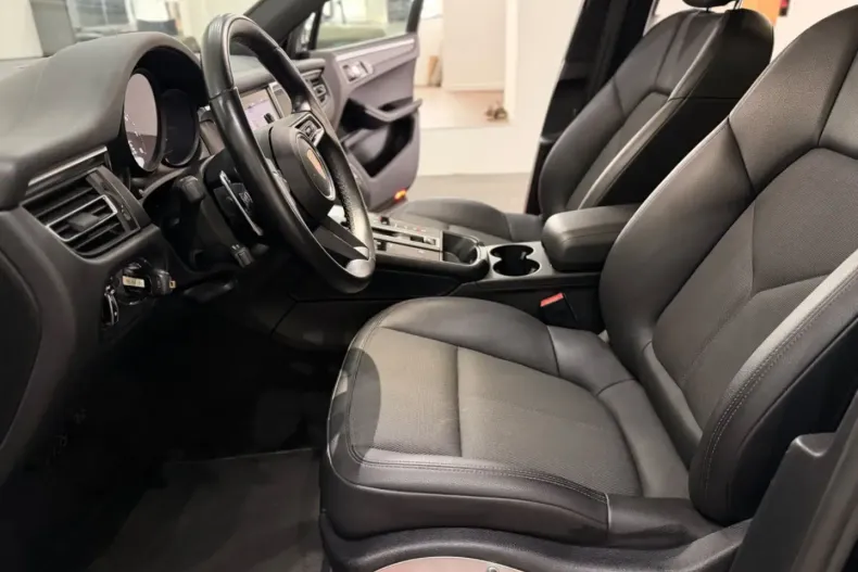 Porsche Macan din 2022 cu 54.000 km - oferta POR116869 - foto 13