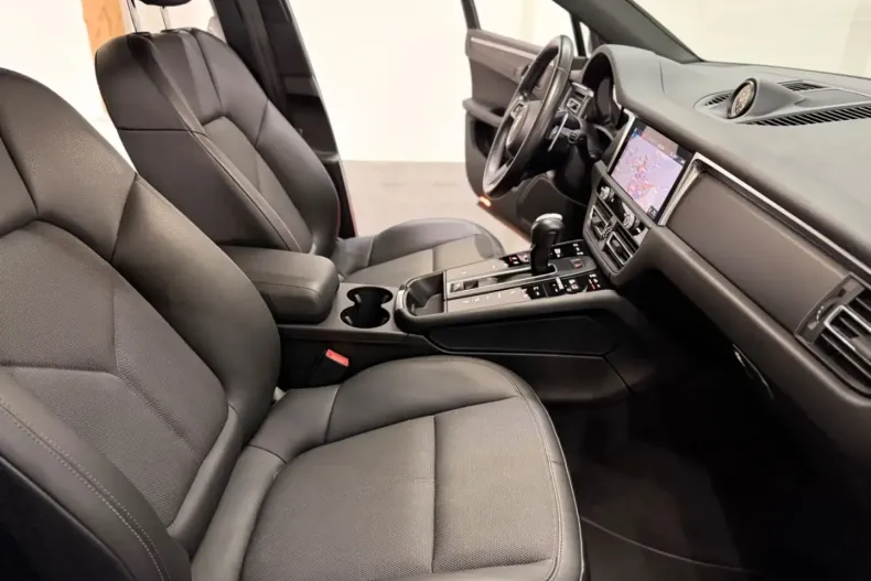 Porsche Macan din 2022 cu 54.000 km - oferta POR116869 - foto 24