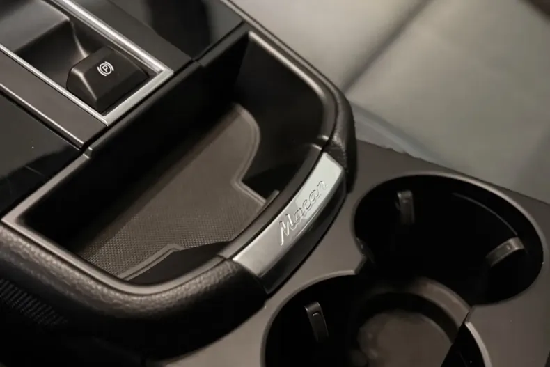 Porsche Macan din 2022 cu 54.000 km - oferta POR116869 - foto 27