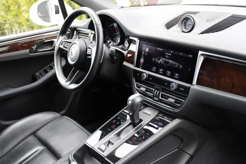 Porsche Macan din 2022 cu 58.000 km - oferta POR116871 - foto 9