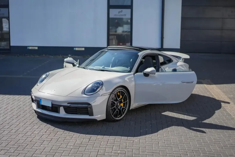 Porsche 992 din 2022 cu 13.800 km - oferta POR116874 - foto 7