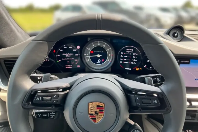 Porsche 992 din 2022 cu 52.366 km - oferta POR116880 - foto 8