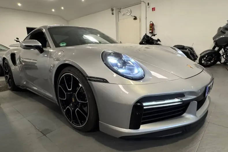 Porsche 992 din 2022 cu 43.000 km - oferta POR116882 - foto 5