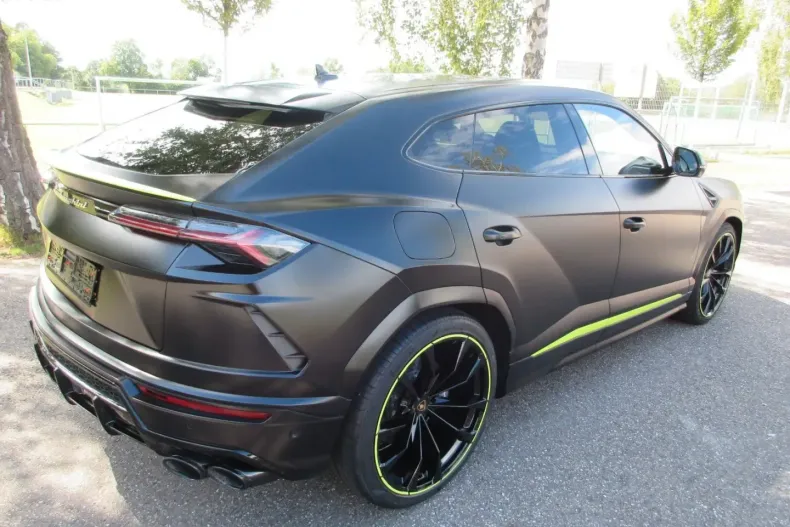 Lamborghini Urus din 2022 cu 45.900 km - oferta LAM116885 - foto 2