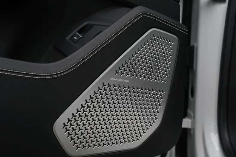 Lamborghini Urus din 2022 cu 37.500 km - oferta LAM116888 - foto 12