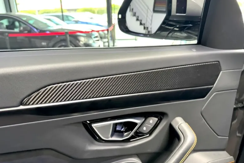 Lamborghini Urus din 2022 cu 64.000 km - oferta LAM116889 - foto 16