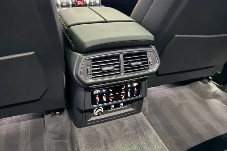 Lamborghini Urus din 2022 cu 64.000 km - oferta LAM116889 - foto 20